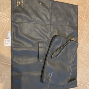 Cara Loren wristlet and changing pad